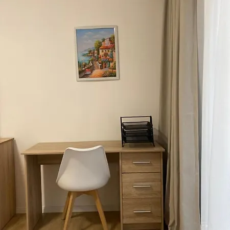 Appartamento Central Welcoming In *